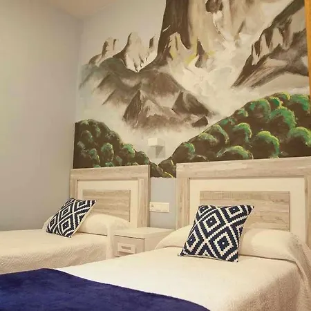 Cumbres De Picos Urriellu *